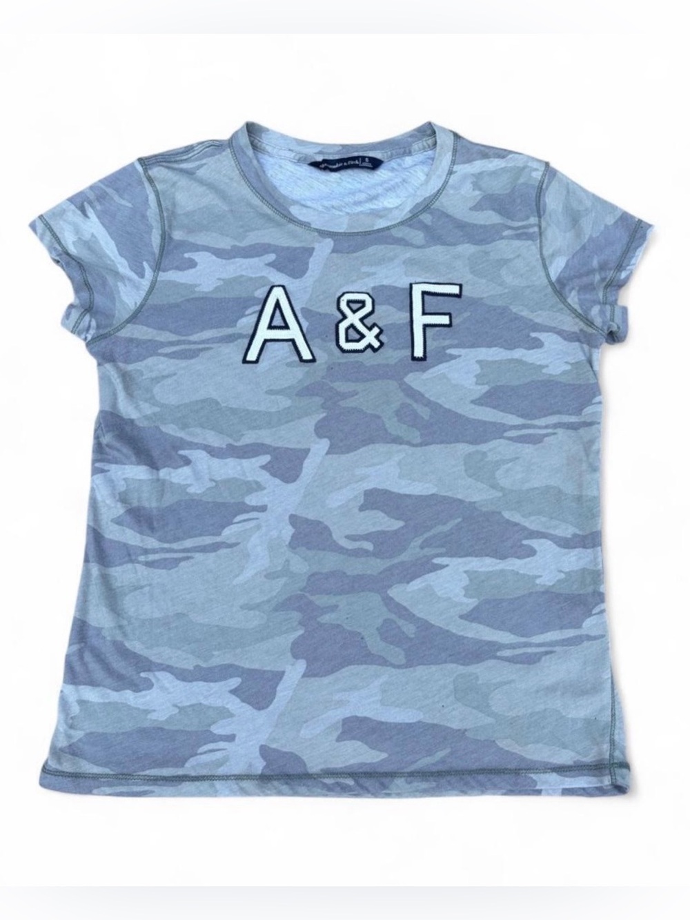 Abercrombie & Fitch women’s size S crewneck camo t-shirt